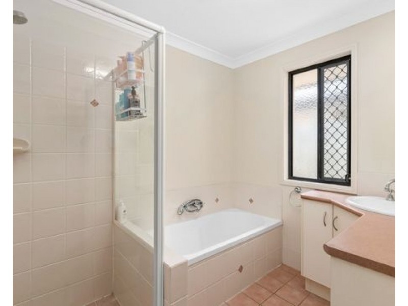 15 PADDY PLACE, Oxenford QLD 4210