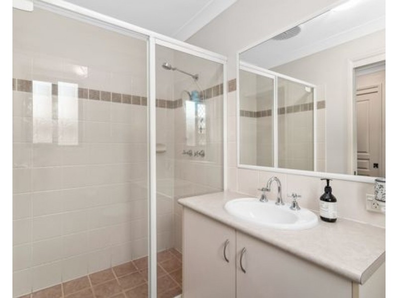 15 PADDY PLACE, Oxenford QLD 4210