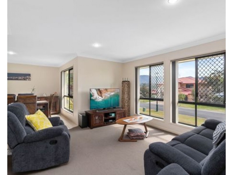 15 PADDY PLACE, Oxenford QLD 4210