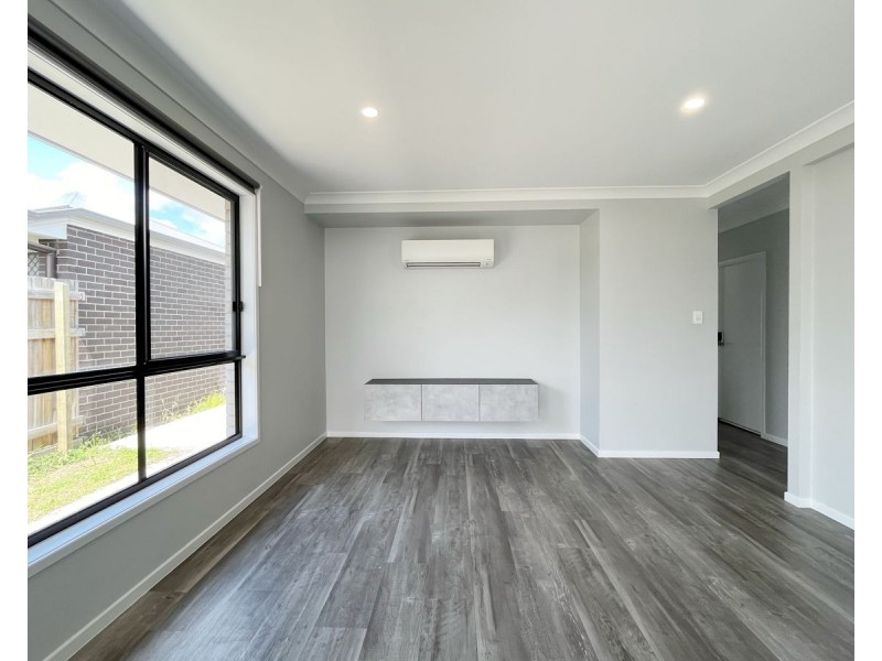 41 Waratah Street, Pallara QLD 4110