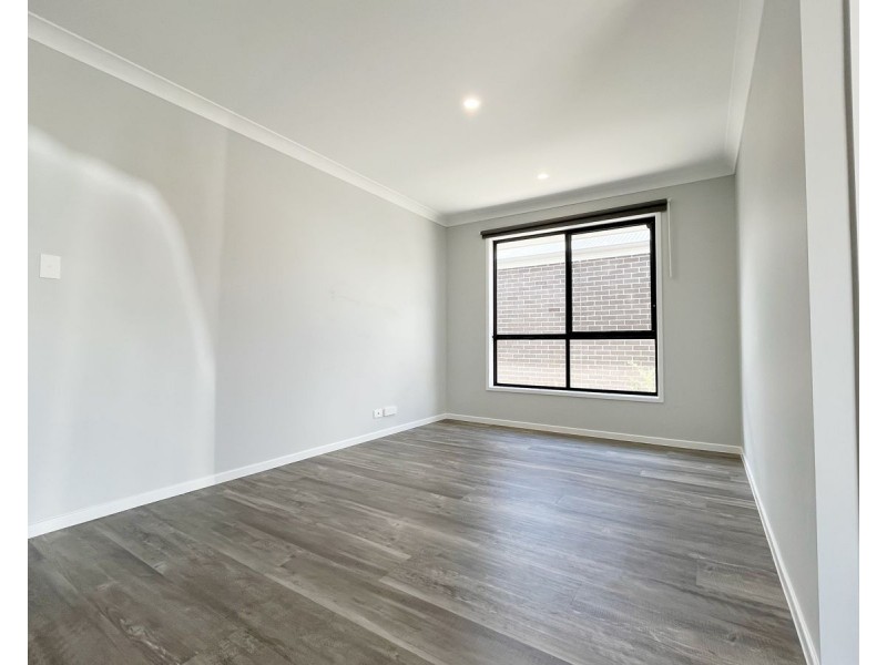 41 Waratah Street, Pallara QLD 4110