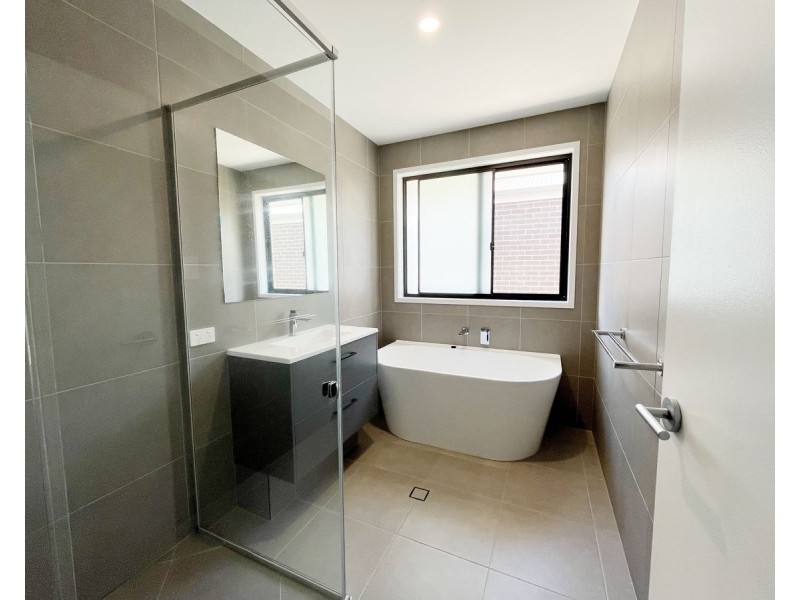 41 Waratah Street, Pallara QLD 4110