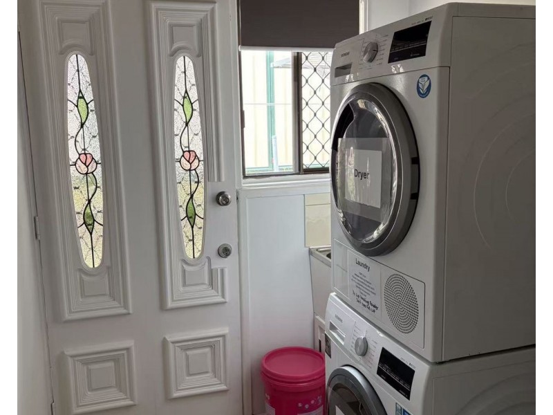 2 Heath Ct, Shailer Park QLD 4128