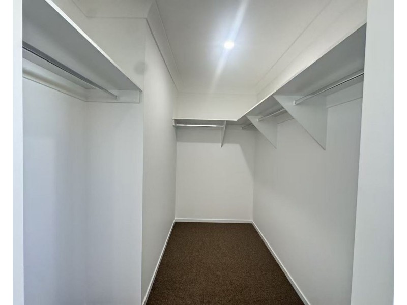 42 Polaris Drive, Brassall QLD 4305