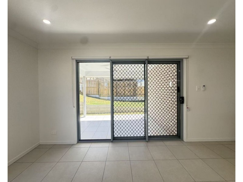 42 Polaris Drive, Brassall QLD 4305