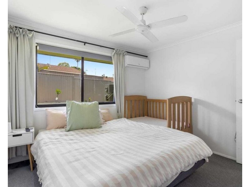 1/216 Olsen Avenue, Arundel QLD 4214