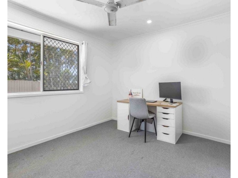 1/216 Olsen Avenue, Arundel QLD 4214