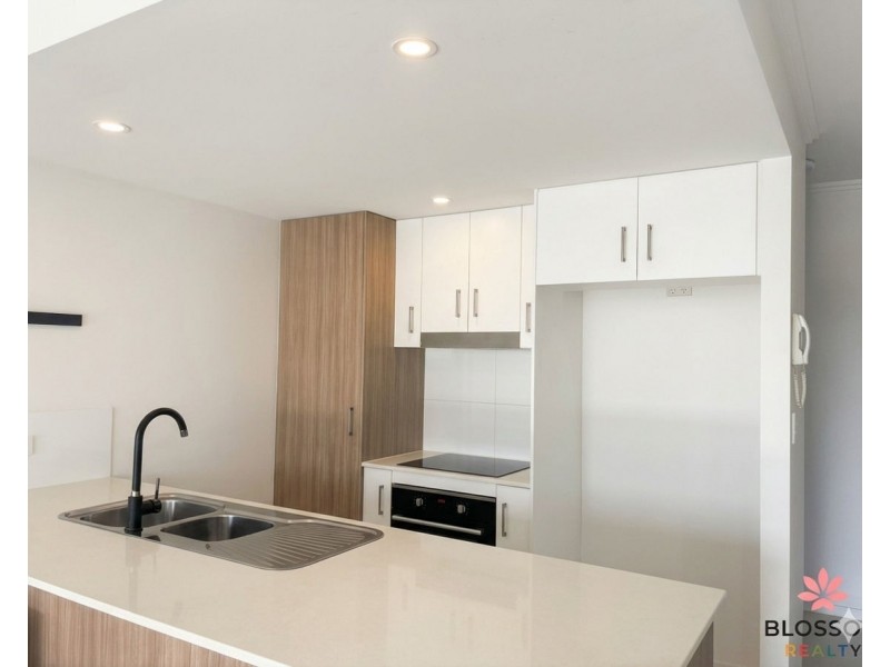 Lot700 25 Walsh St, Milton QLD 4064