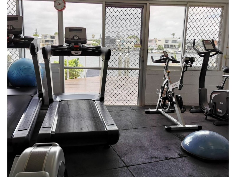 057 2890 Gold Coast Highway, Surfers Paradise QLD 4217