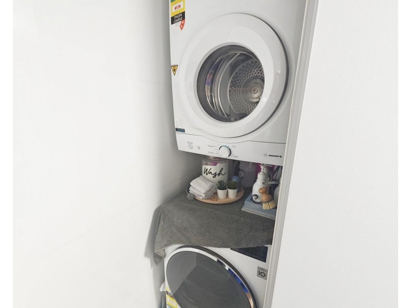 057 2890 Gold Coast Highway, Surfers Paradise QLD 4217