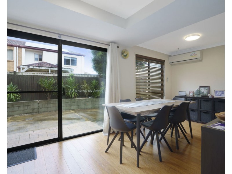 7/74 Plaza Street, Wynnum West QLD 4178