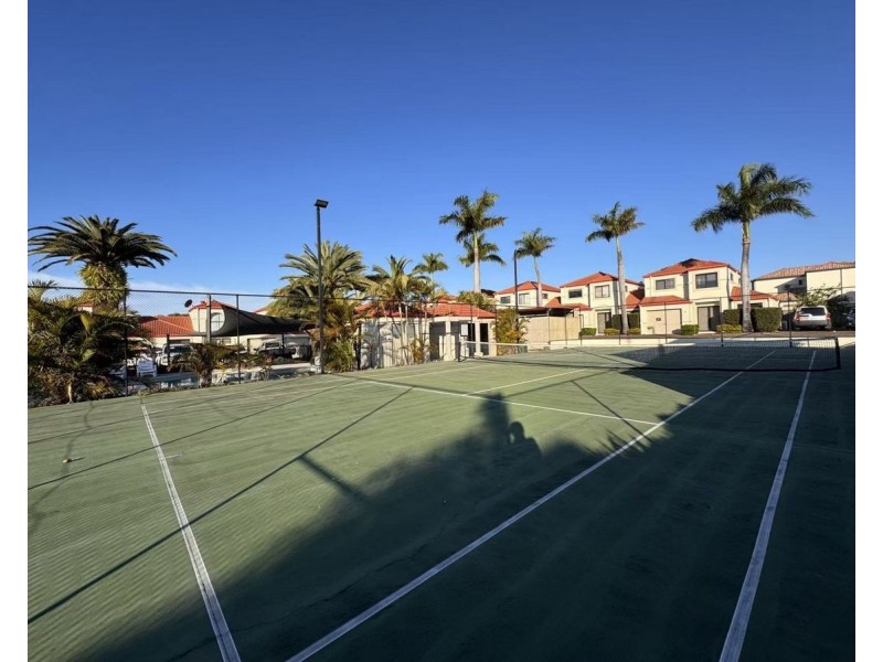 7/74 Plaza Street, Wynnum West QLD 4178