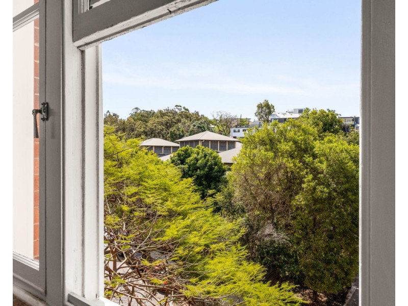 317/64 Macquarie Street, Teneriffe QLD 4005