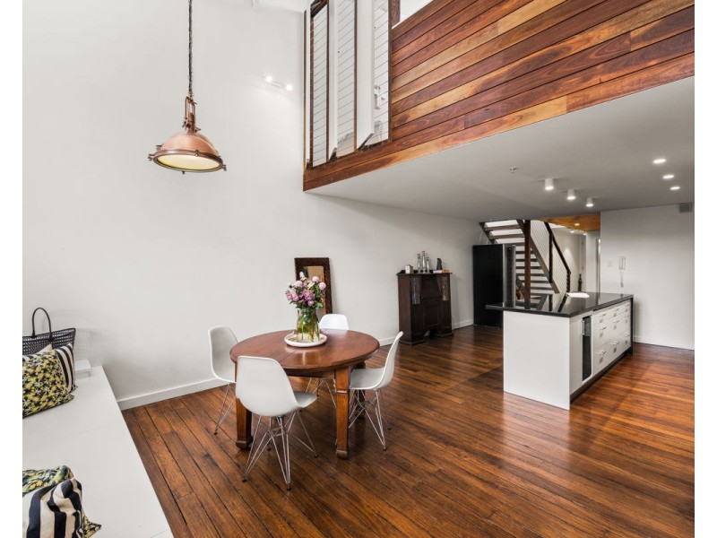 317/64 Macquarie Street, Teneriffe QLD 4005