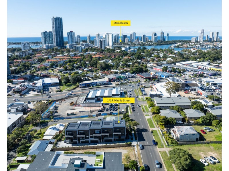1/19 Minnie Street, Southport QLD 4215