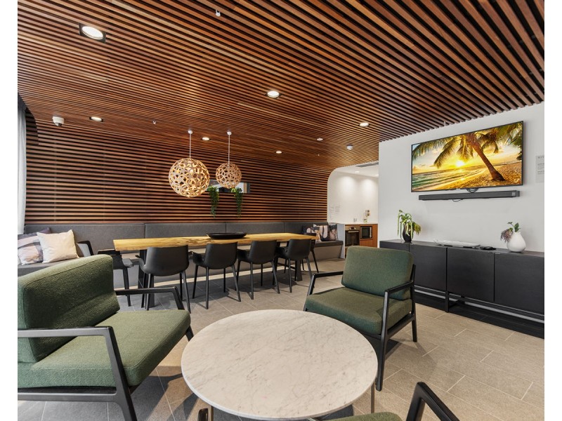 10714/320 MacArthur Ave, Hamilton QLD 4007