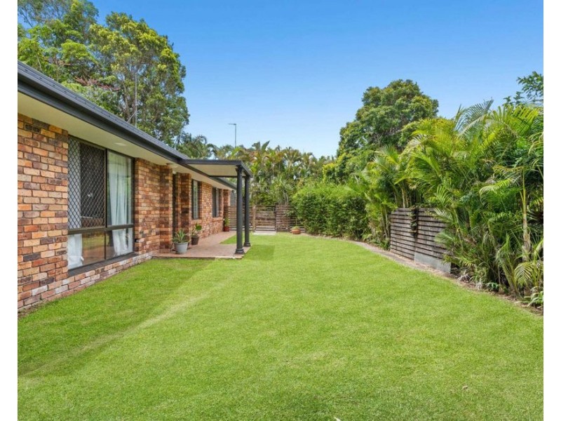 49 WARRUNGEN WAY, Ashmore QLD 4214