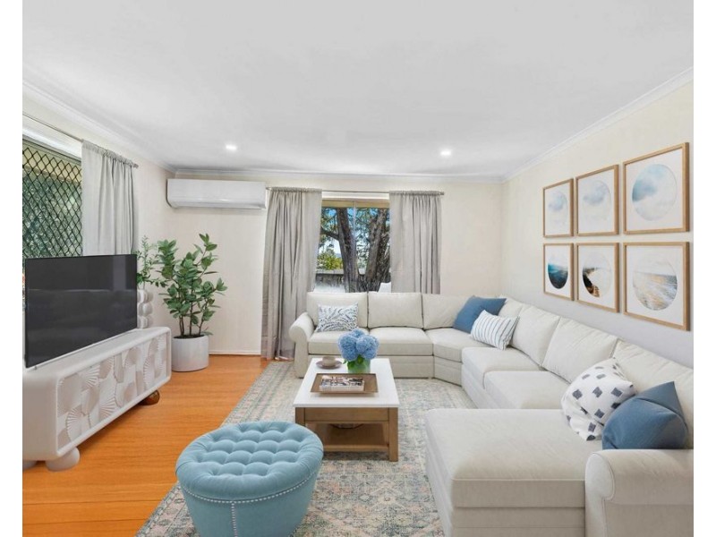 49 WARRUNGEN WAY, Ashmore QLD 4214