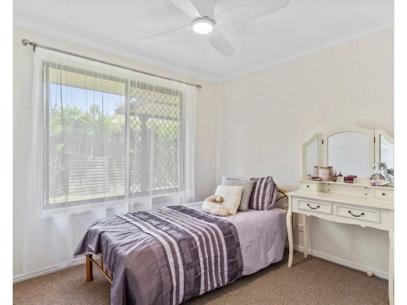 49 WARRUNGEN WAY, Ashmore QLD 4214