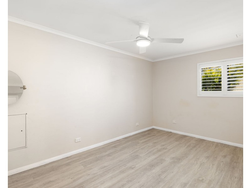 8 Tandara Street, Rochedale South QLD 4123