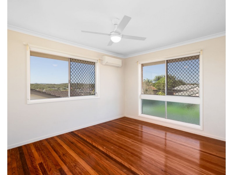 8 Tandara Street, Rochedale South QLD 4123