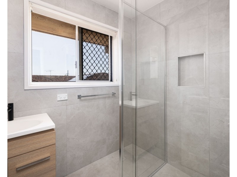 8 Tandara Street, Rochedale South QLD 4123