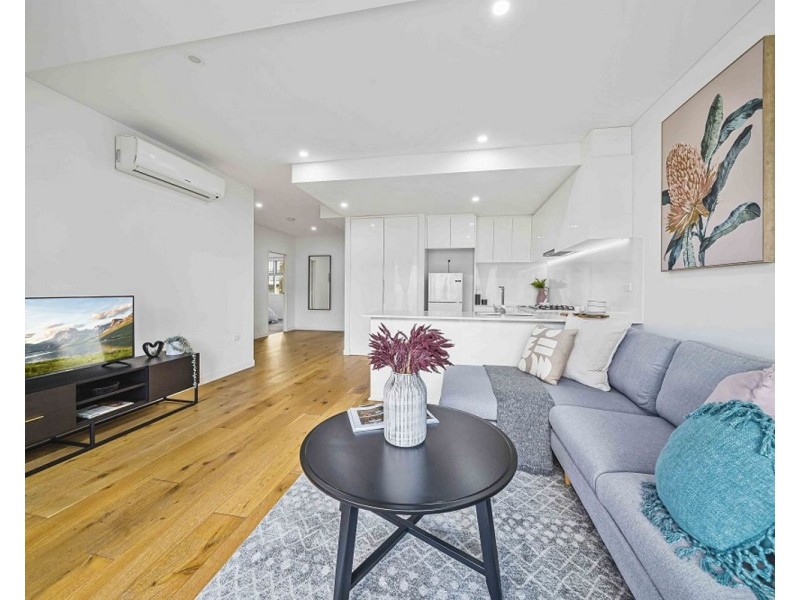 B11/19 Hutchinson Street, St Peters NSW 2044