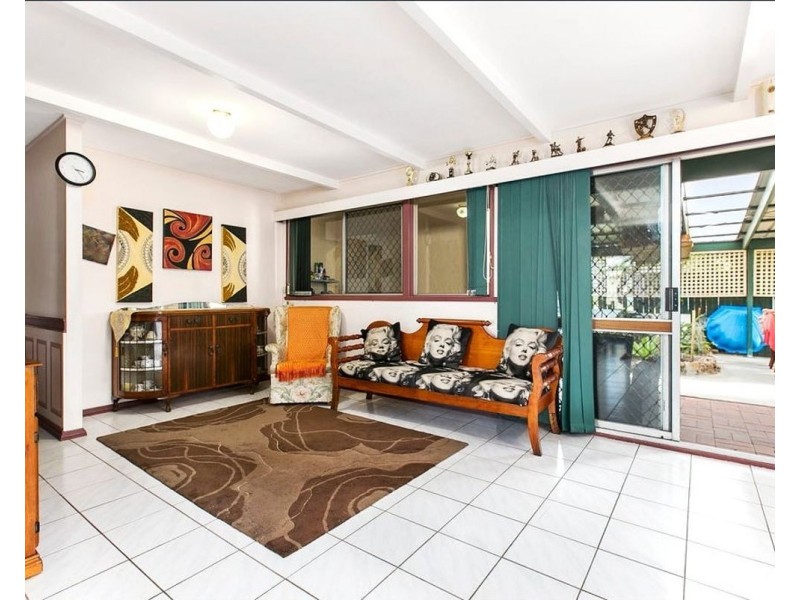 9 Sorrento St, Wynnum West QLD 4178