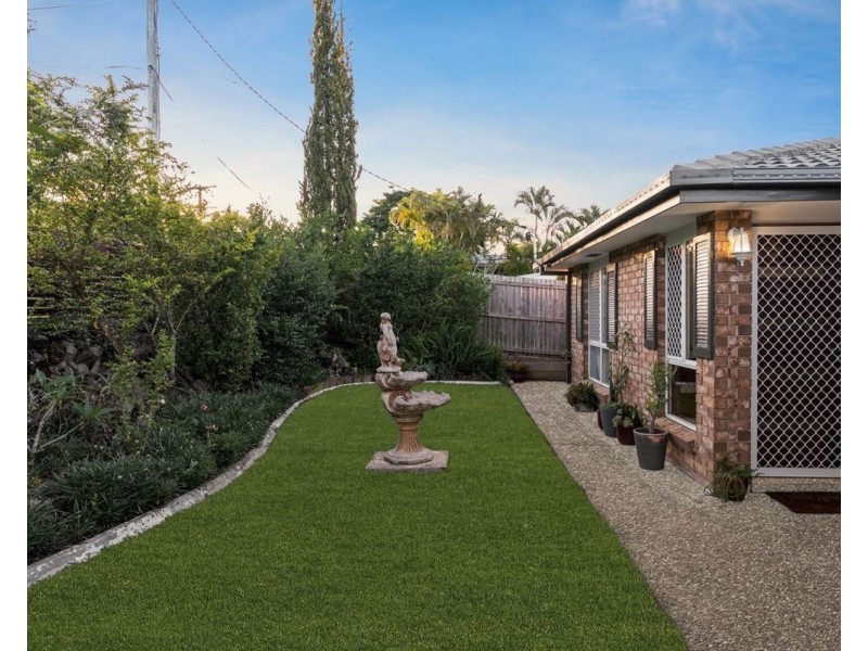 99 Mackellar Drive, Boronia Heights QLD 4124