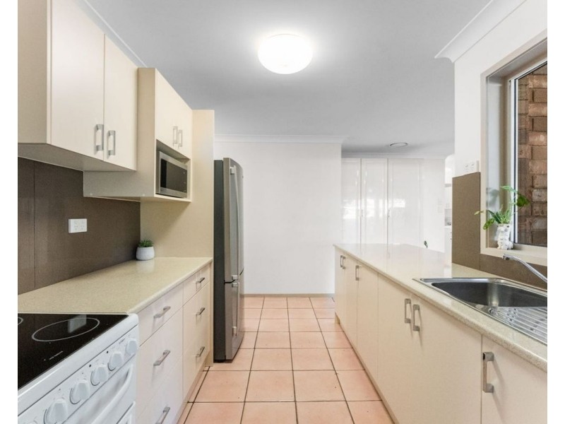 99 Mackellar Drive, Boronia Heights QLD 4124