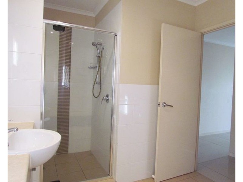 16/24-26 Parker St, Labrador QLD 4215