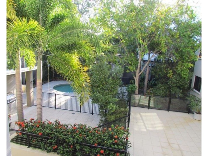 16/24-26 Parker St, Labrador QLD 4215