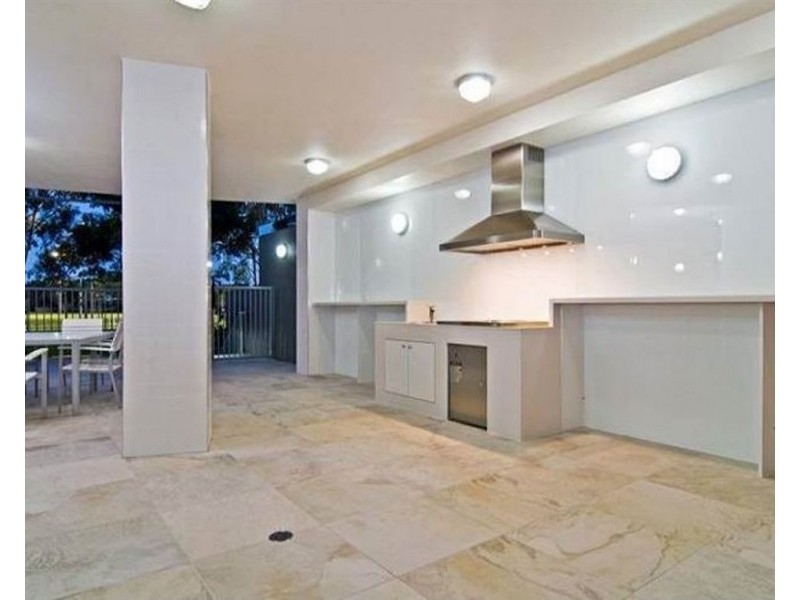 85/51 Playfield St, Chermside QLD 4032