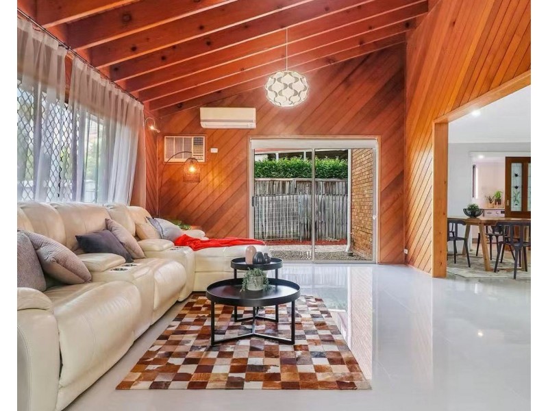 4 CAMELLIA PLACE,, Sunnybank Hills QLD 4109