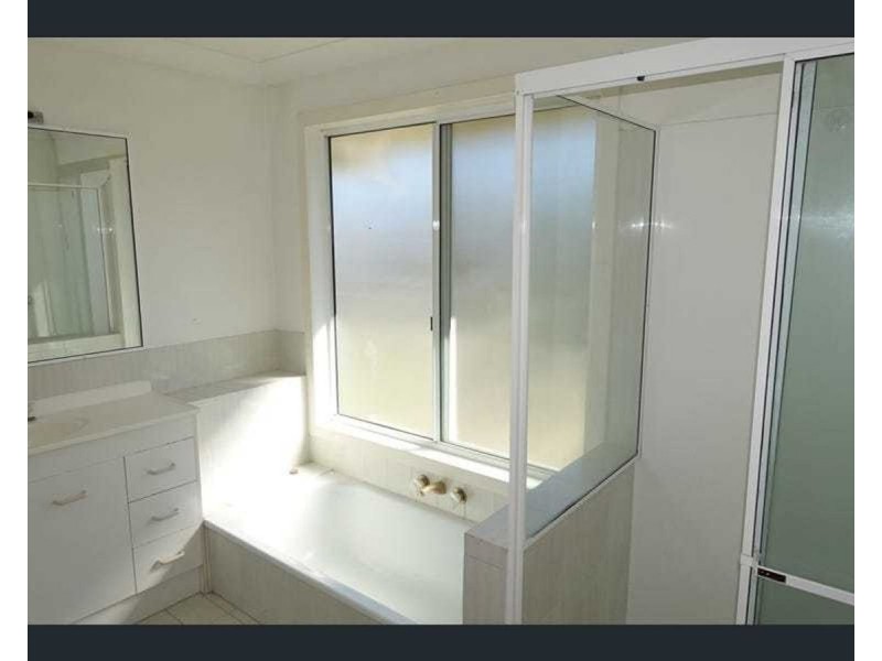 16 3 Lani Street, Wishart QLD 4122