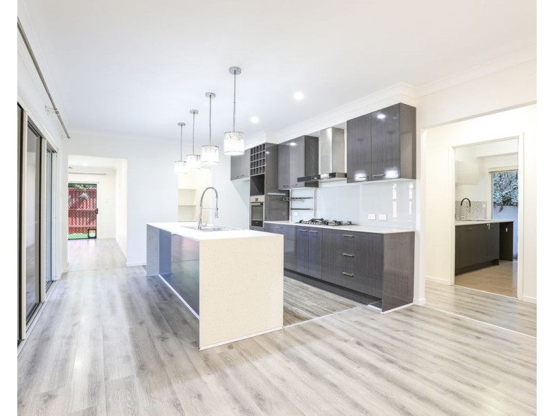 10 Highview Tce, Murrumba Downs QLD 4503