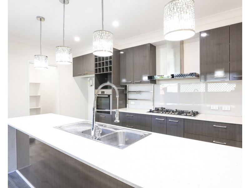 10 Highview Tce, Murrumba Downs QLD 4503