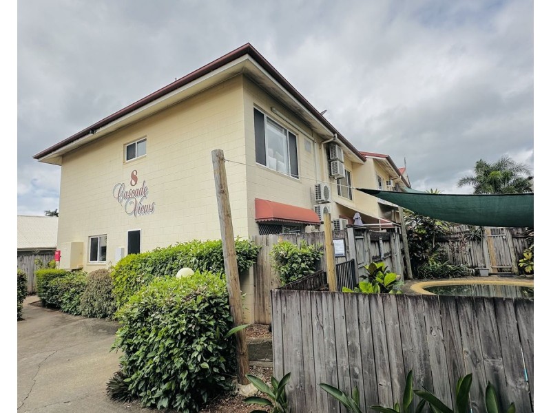 7 8 Short Street, Redlynch QLD 4870