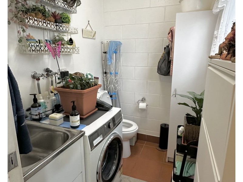 7 8 Short Street, Redlynch QLD 4870