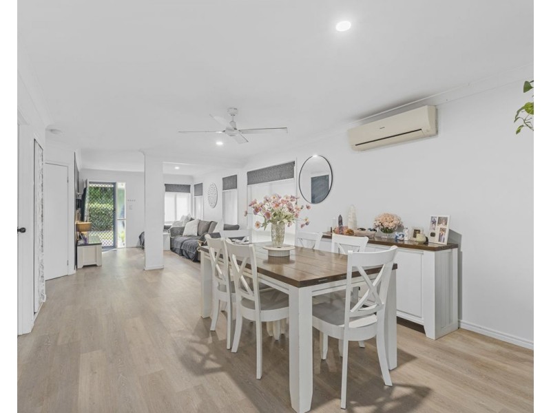 7/2 Studio Drive, Pacific Pines QLD 4211