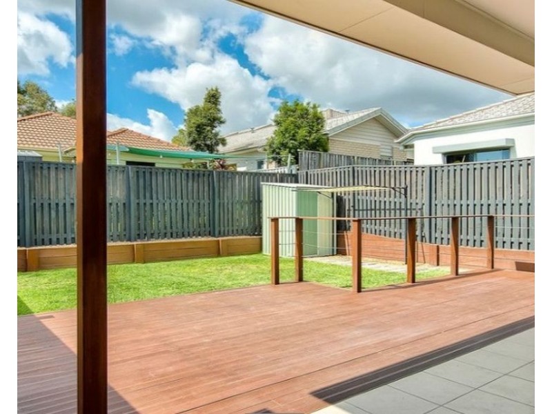 12 Moreton St, Fitzgibbon QLD 4018