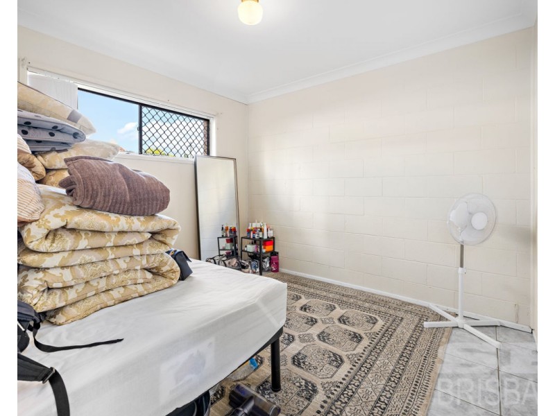 2/13F Wyndham Avenue, Southport QLD 4215