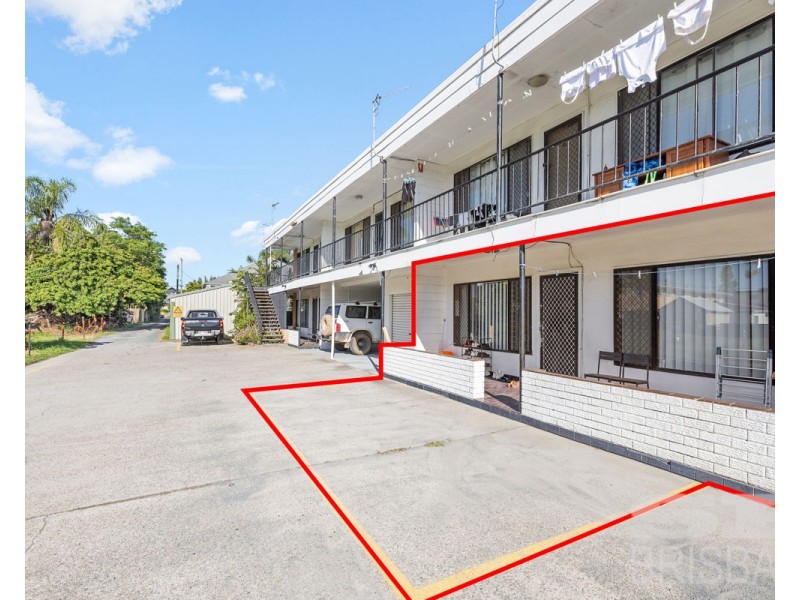 2/13F Wyndham Avenue, Southport QLD 4215