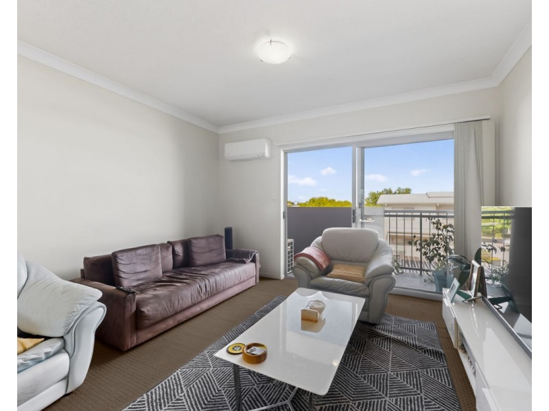 100 1 Linear Drive, Mango Hill QLD 4509