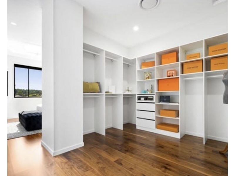 4 Northwater Drive, Hope Island QLD 4212