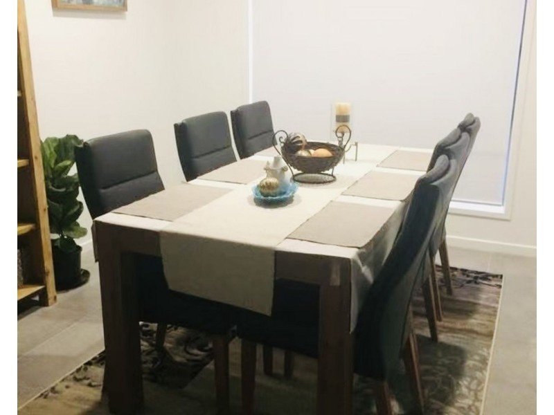 13 Mount Roberts Street, Park Ridge QLD 4125