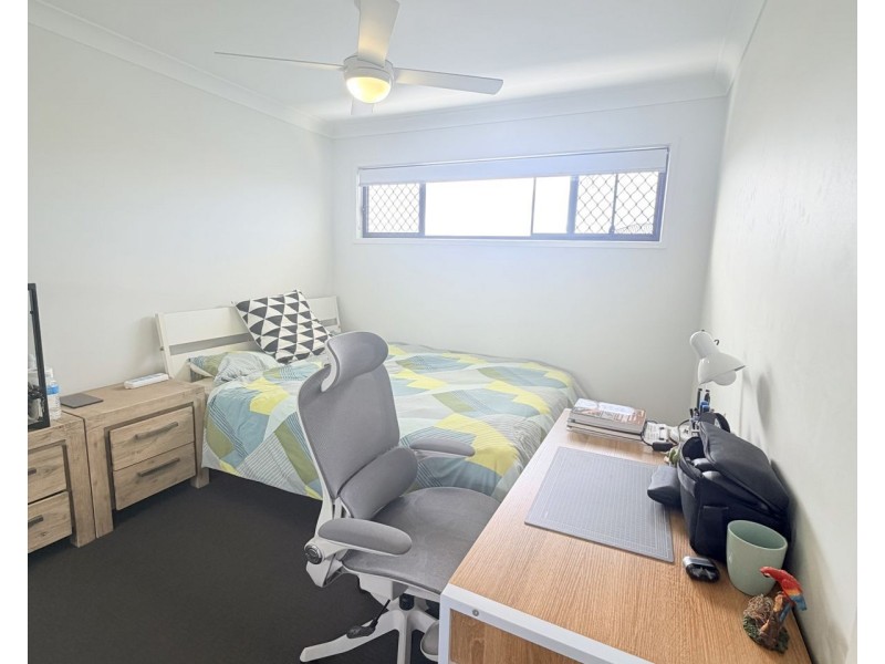 13 Mount Roberts Street, Park Ridge QLD 4125