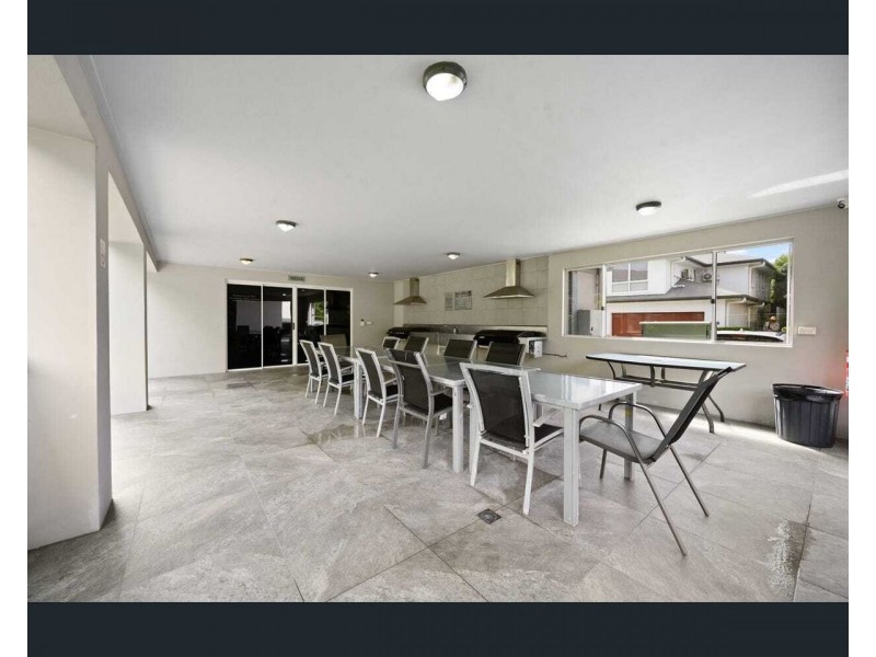 4 33 Clark Street, Biggera Waters, Biggera Waters QLD 4216