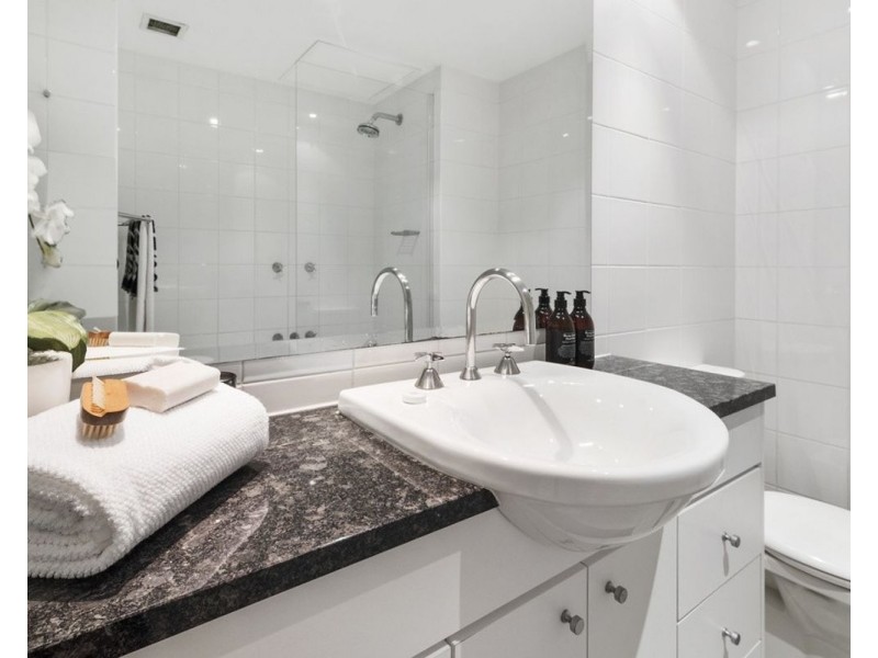 183/221 Sydney Park Road, Erskineville NSW 2043