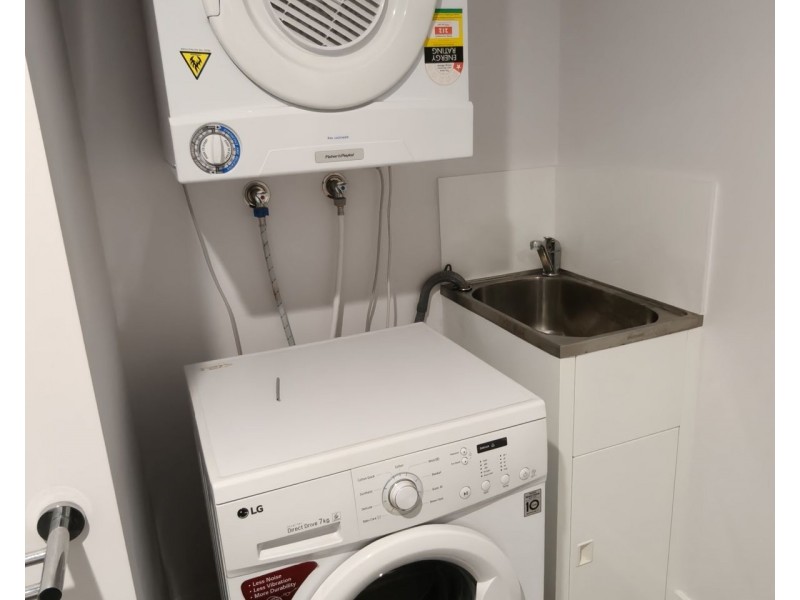 1B, 25-29 Regent street, Woolloongabba QLD 4102